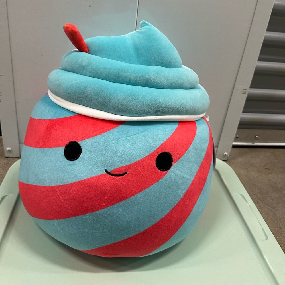 Tucker Squishmallow